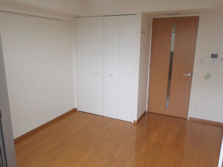 千葉県船橋市本町6(マンション)の賃貸物件の居間