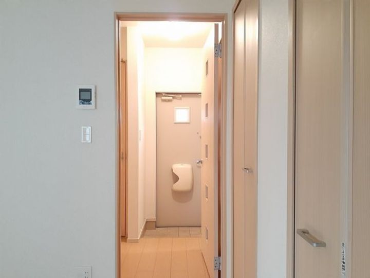 ガーベラIの玄関