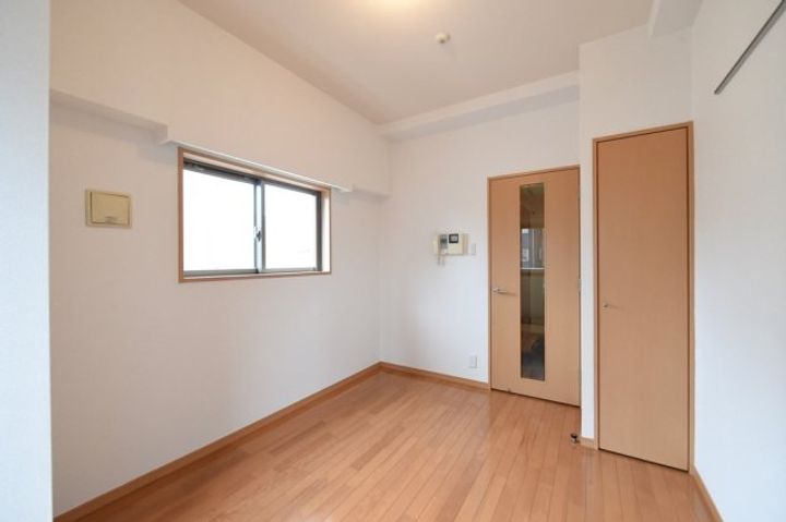 スカイコート後楽園WESTの内装