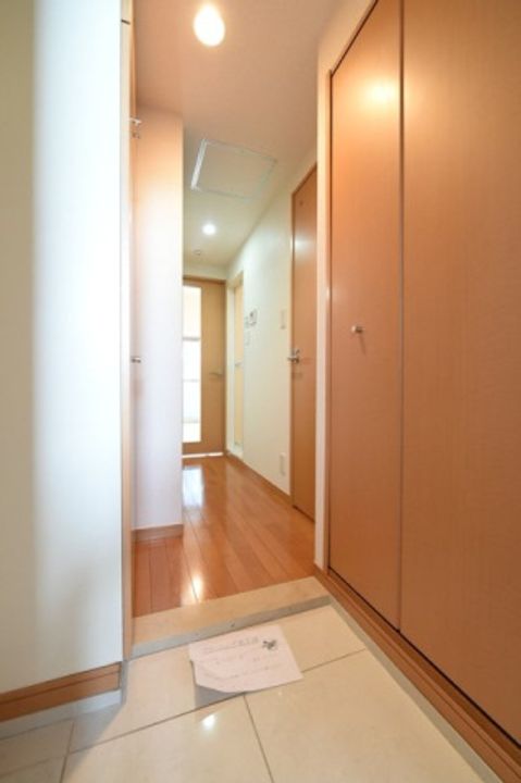 スカイコート後楽園WESTの玄関