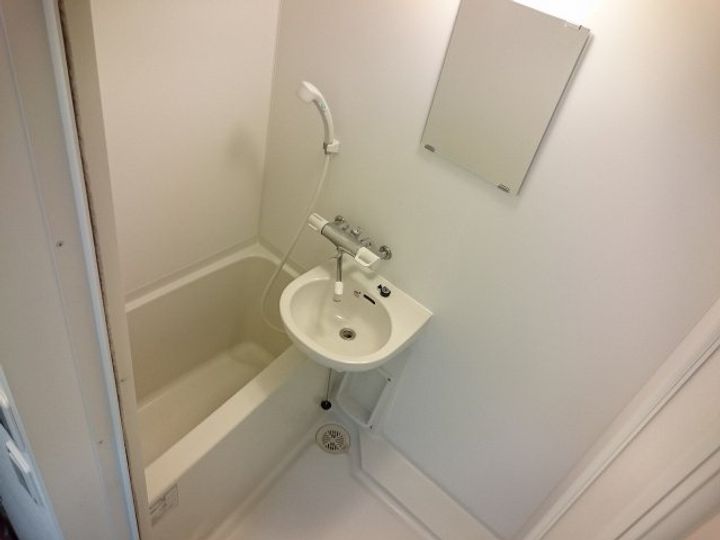 ヒルサイド松尾IIの風呂