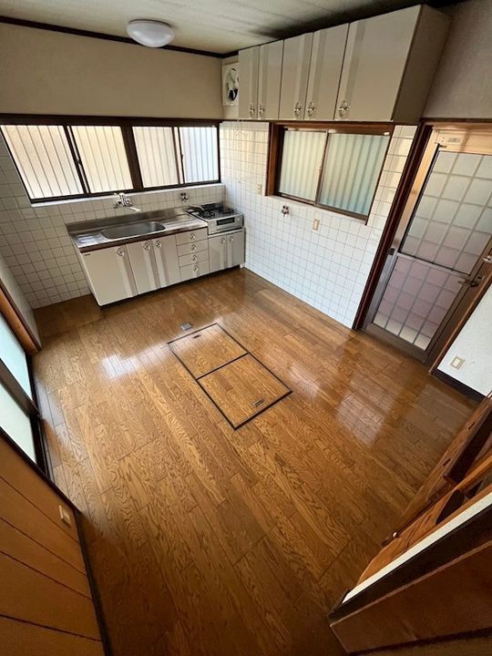 兵庫県尼崎市南塚口町8(一戸建)の賃貸物件の居間