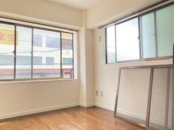 山口県岩国市山手町3(アパート)の賃貸物件の居間