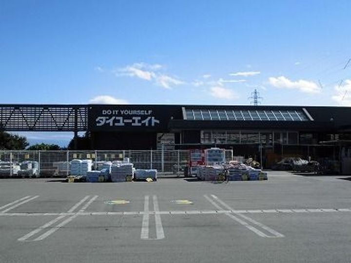 リバティの周辺