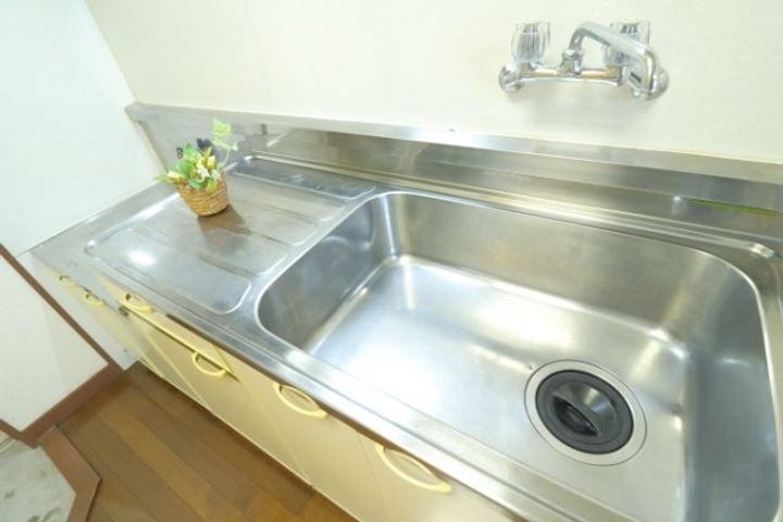 にっしょくビルのキッチン