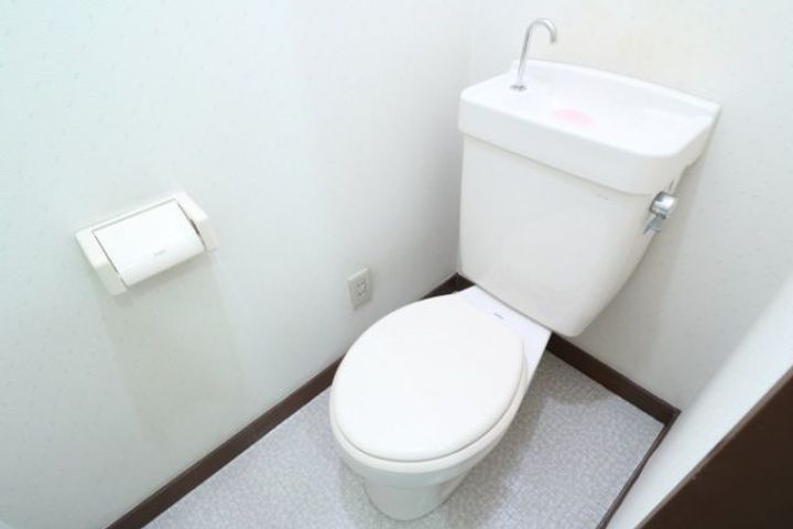 にっしょくビルの内装