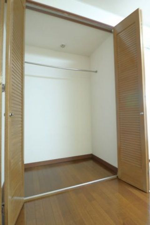 にっしょくビルの内装