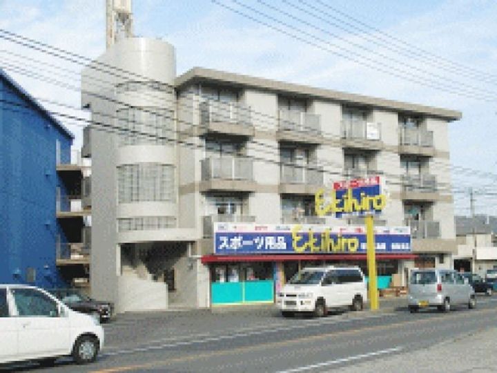 にっしょくビルの外観