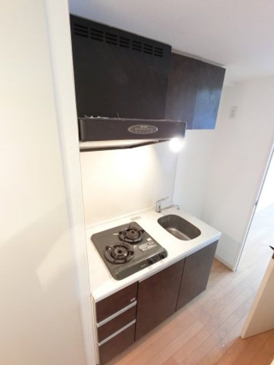 千葉県船橋市本町2(マンション)の賃貸物件のキッチン
