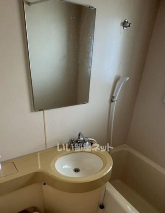 第3飯間ビルの内装