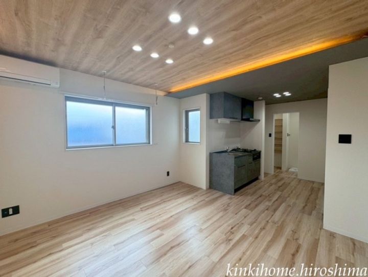 広島県大竹市南栄3(アパート)の賃貸物件の居間