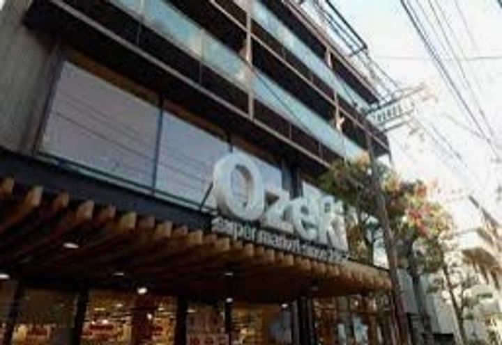 Chez PLaisirの周辺