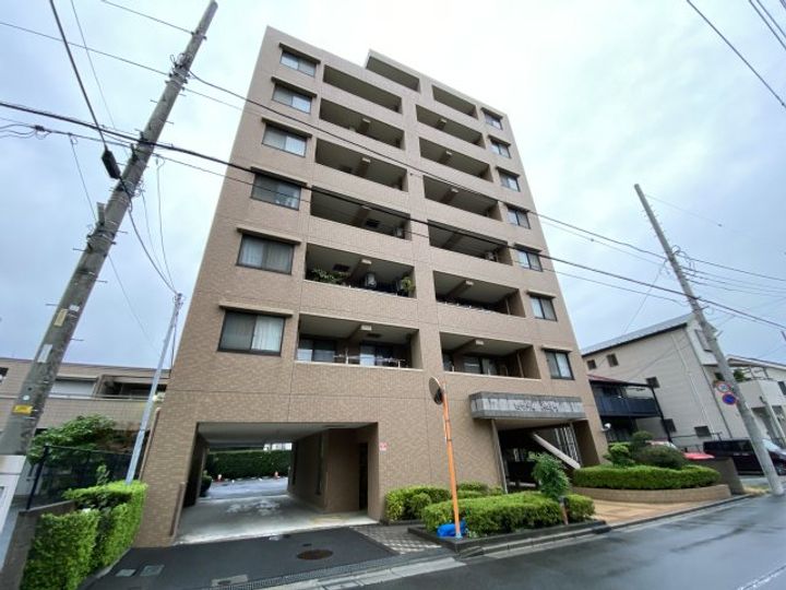 セザール川口幸町の外観