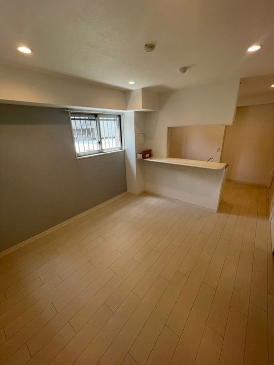 神奈川県茅ヶ崎市本村4(マンション)の賃貸物件の居間