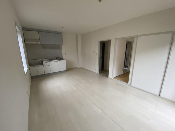 茨城県龍ヶ崎市長山7(アパート)の賃貸物件の居間