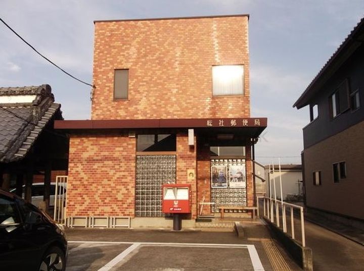 サンパレス総社の周辺