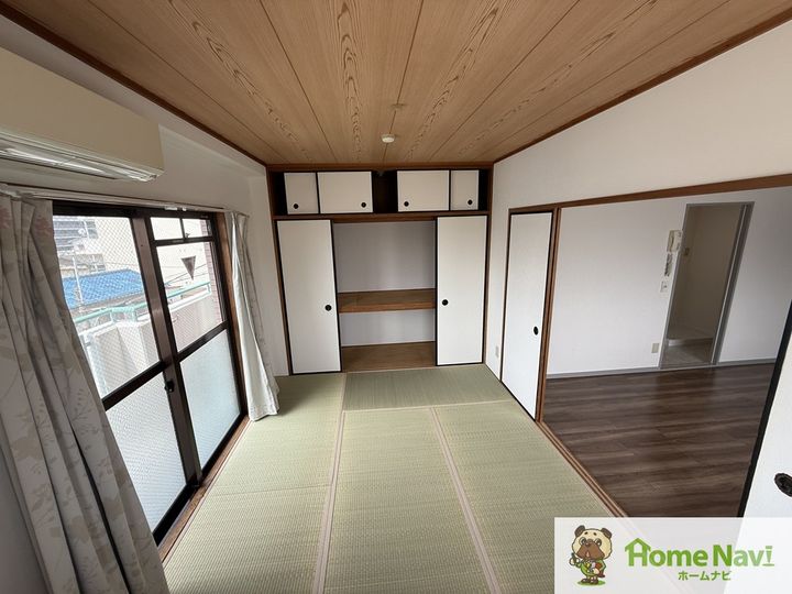 井関マンションの内装
