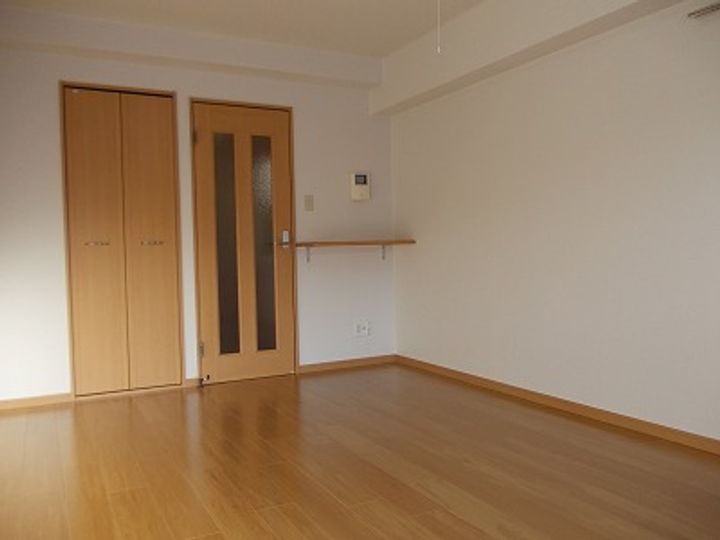 ハッピー・デンの居間