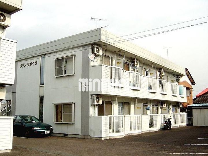 メゾン  ツボイ  B棟の外観