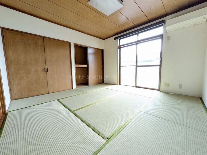 コーポフクダの居間