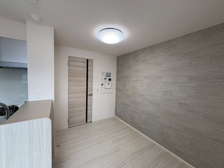 神奈川県横浜市港南区日野9(アパート)の賃貸物件の居間