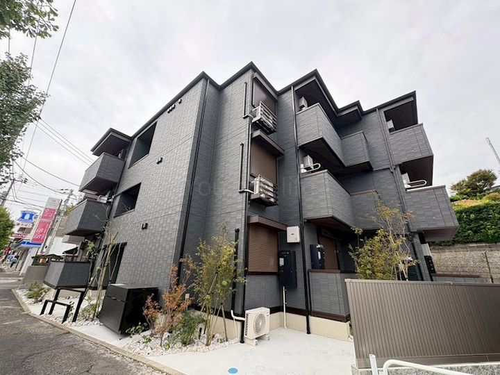 神奈川県横浜市港南区日野9(アパート)の賃貸物件の外観