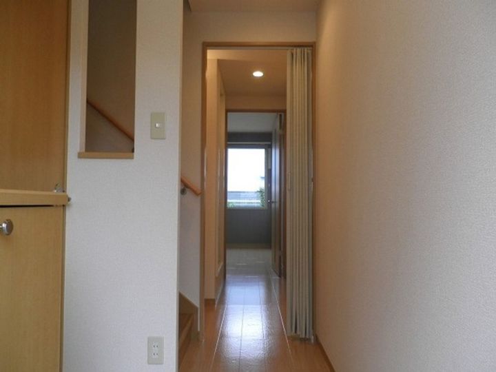 神奈川県厚木市林4(一戸建)の賃貸物件の玄関