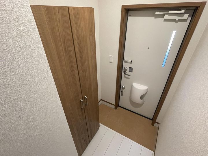 山形県天童市大字清池(アパート)の賃貸物件の玄関