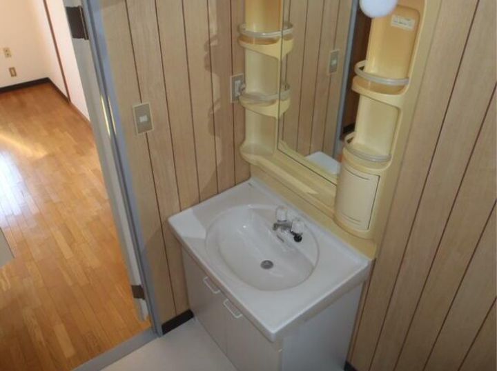 神田マンションの内装