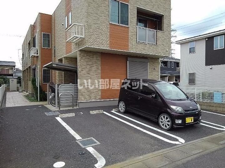 埼玉県吉川市中央3(アパート)の賃貸物件の地図