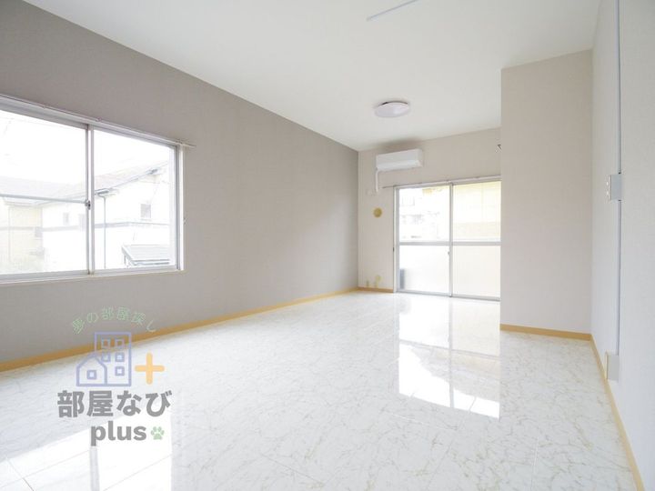 埼玉県所沢市大字松郷(マンション)の賃貸物件の居間