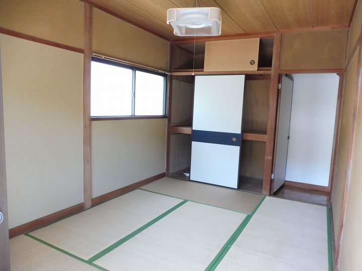 コーポ田園の居間