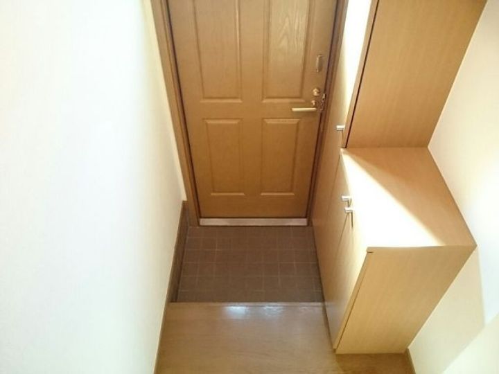 茨城県高萩市本町3(アパート)の賃貸物件の玄関