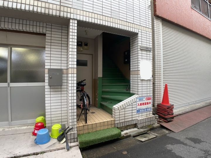 石田コーポの地図