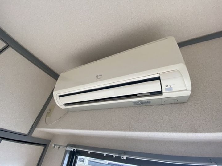 タウン己斐西の内装