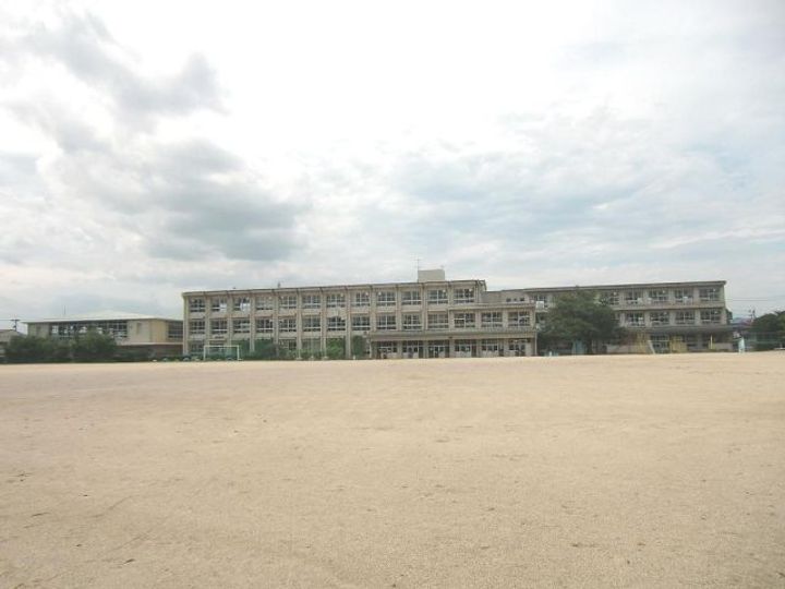 メゾン  ツボイ  B棟の周辺