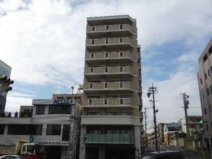 愛知県名古屋市名東区望が丘の賃貸マンションの外観