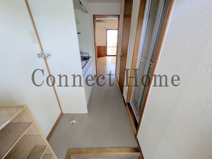 岡山県岡山市北区南方5(マンション)の賃貸物件の玄関