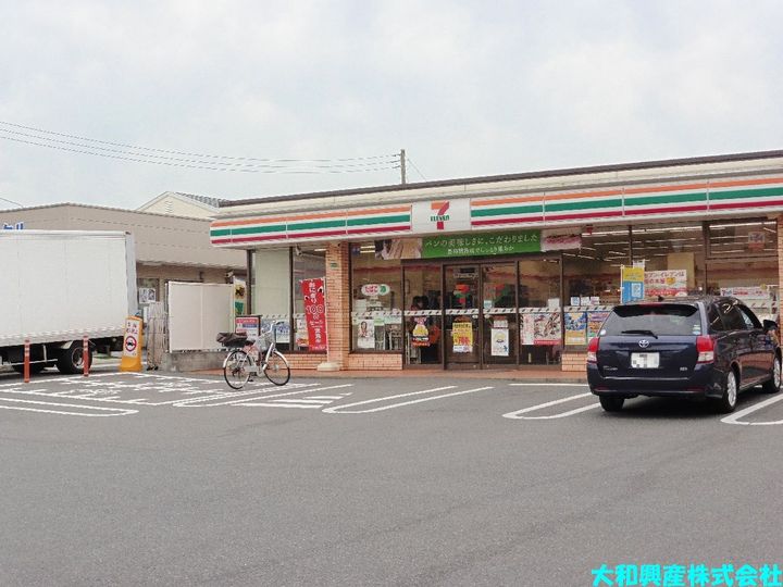 トラッドハウス12番館の周辺