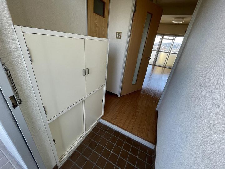 パークマンションアイワの玄関