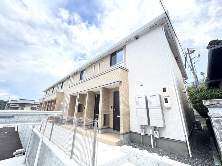広島県東広島市八本松西5(アパート)の賃貸物件の外観