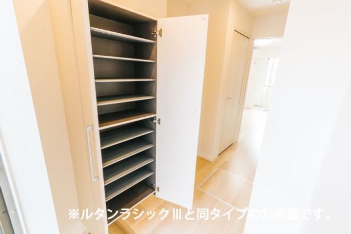 上安3丁目アパート(027642601)の内装