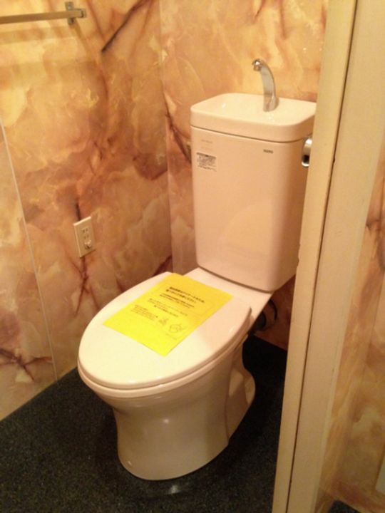 パレ・デ・モニュマン・オンダの内装