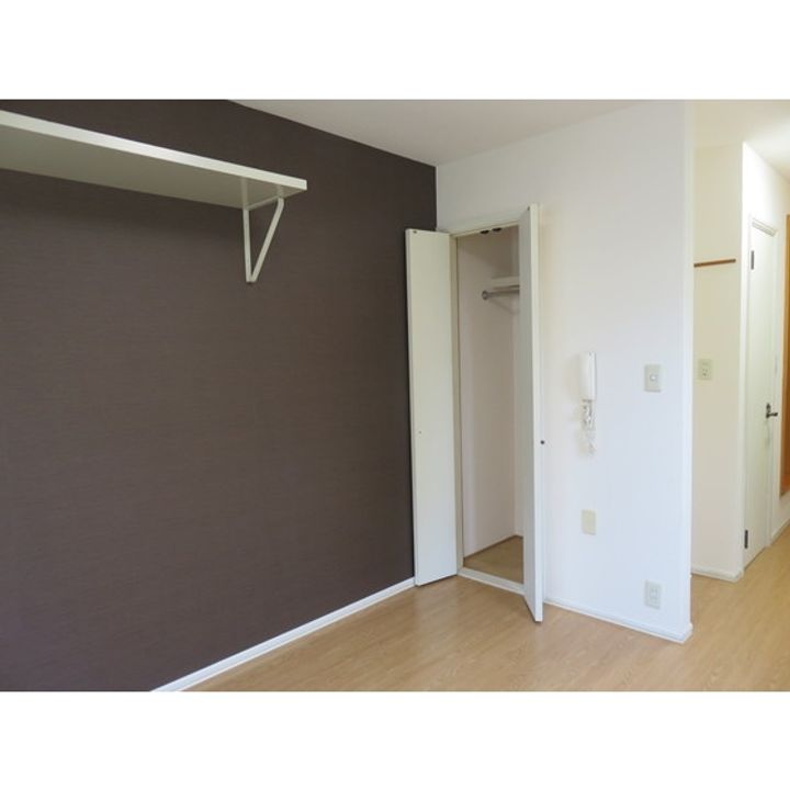 東京都中野区若宮2(アパート)の賃貸物件の居間