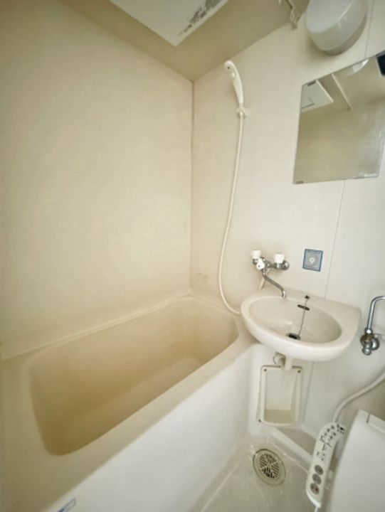 シャルマン請地の風呂