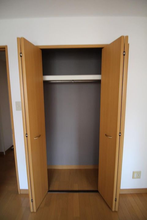 家野町サンロイヤルの内装