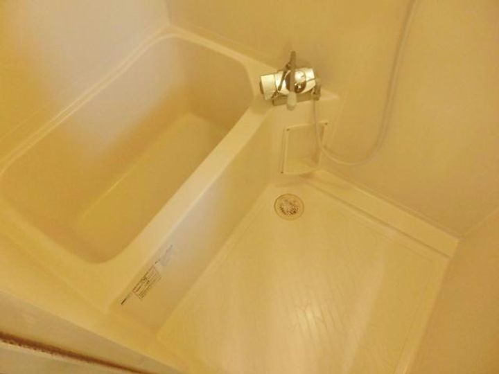 サンライズK&Yの風呂