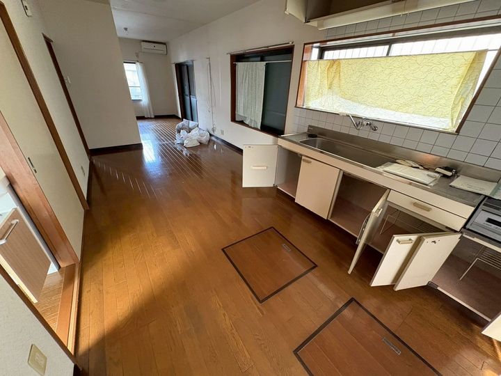 高知県香南市野市町本村(一戸建)の賃貸物件の居間
