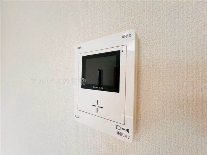 COMFIE横浜戸部の内装