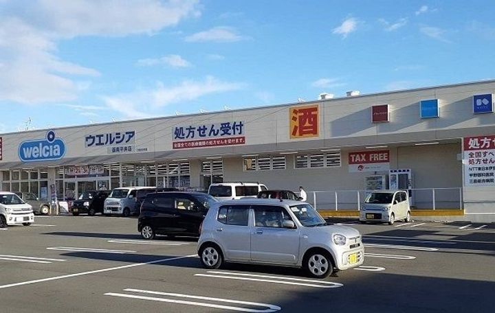 コリーヌシャンブルの周辺